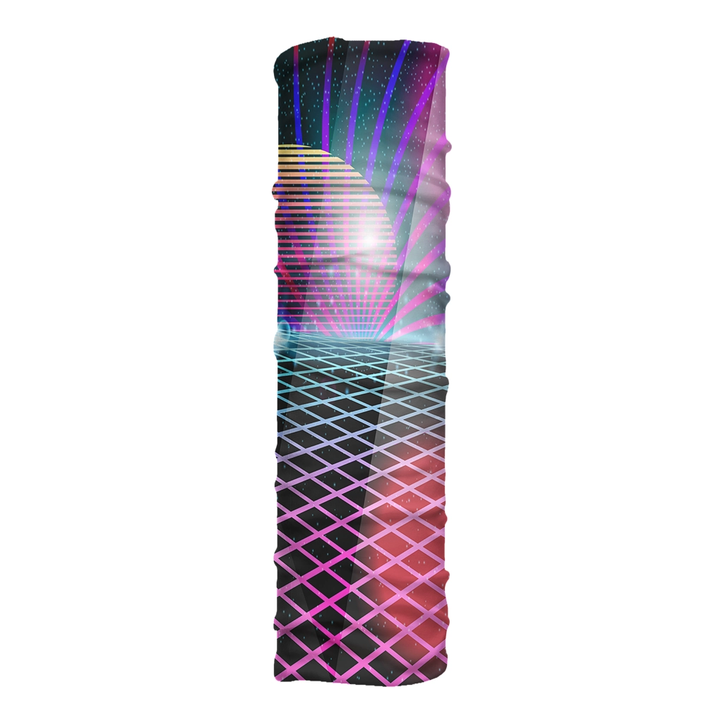 Cuello largo Synthwave con grilla neón y sol a rayas sobre fondo estelar